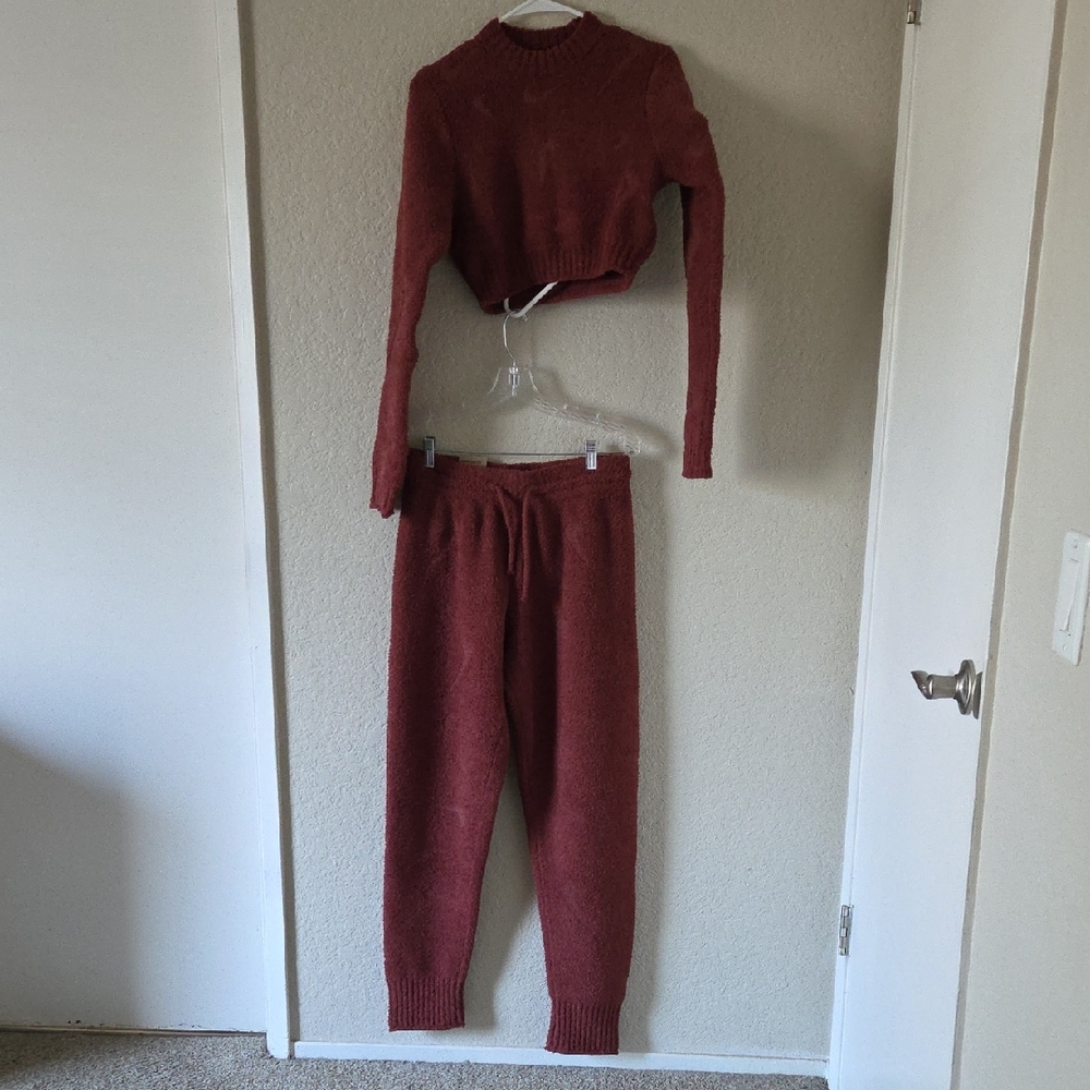 Nike Women's Maroon Knit Apparel